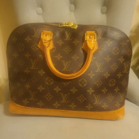 Louis Vuitton Handbags - Louis Vuitton Handbag
